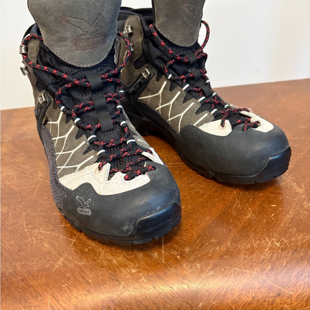 Selewa men’s Alp Trainer Mid  GTX
US size 10 1/2 EUR size44. - Picture 2 of 8